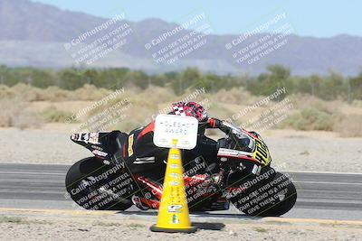 media/Oct-05-2025-CVMA (Sun) [[beeef4f201]]/Race 5-Amateur Supersport Open (Holeshot)/